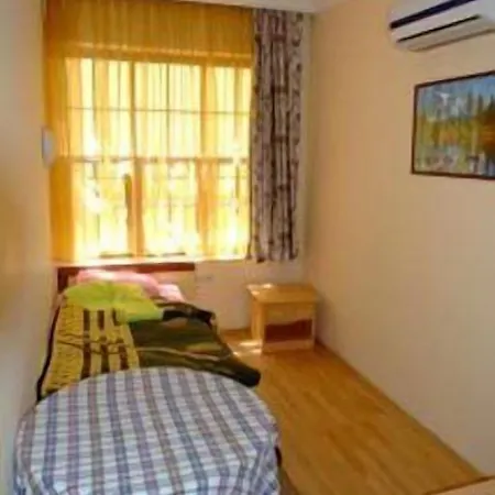 Star Hotel